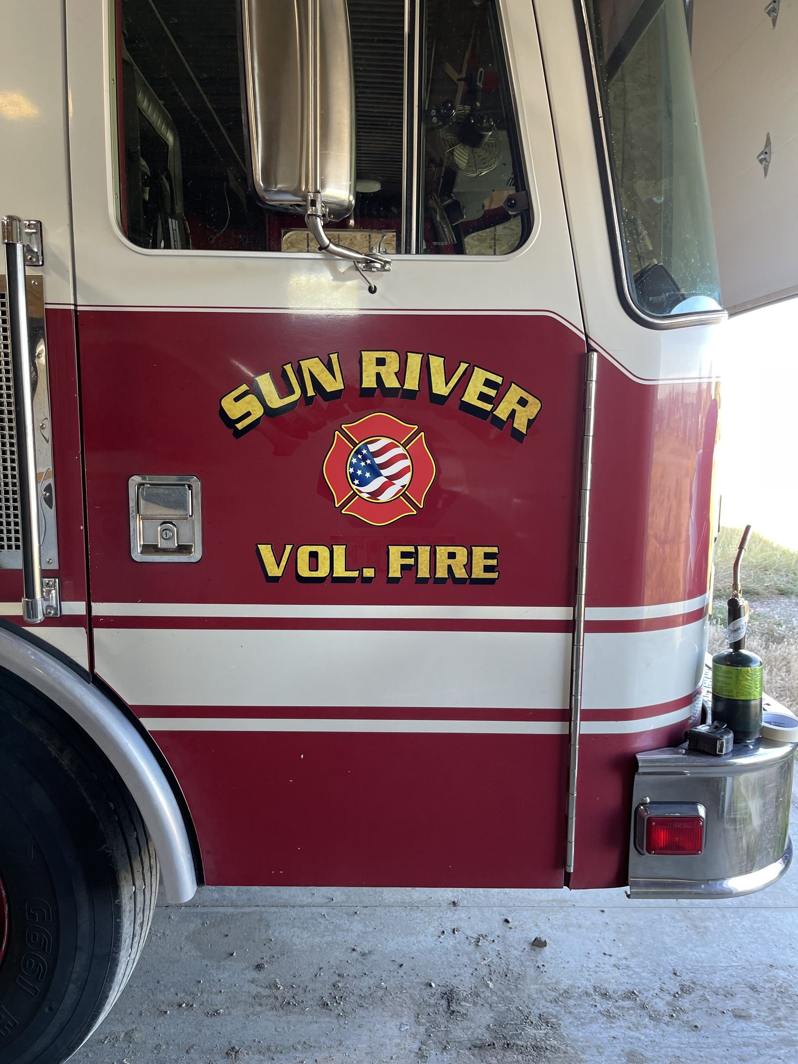 Sun River Volunteer Fire apparatus lettering