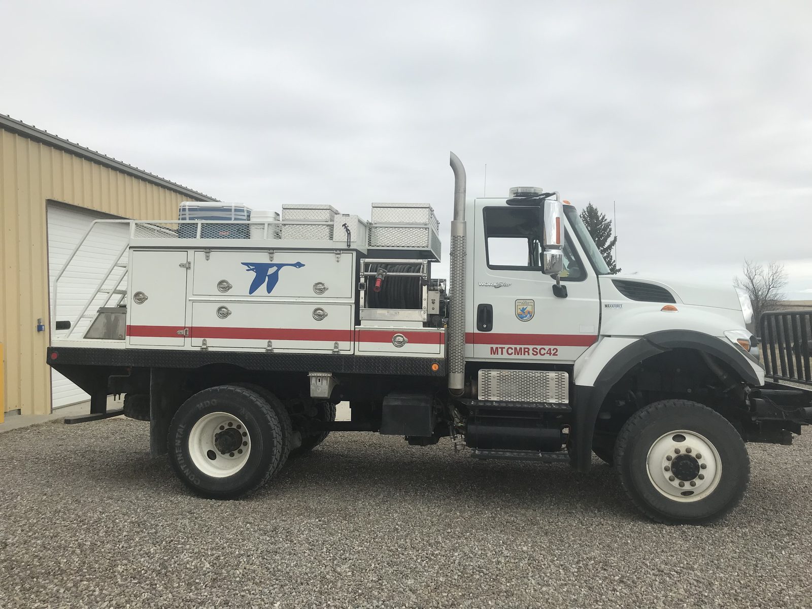 Wildland fire apparatus lettering